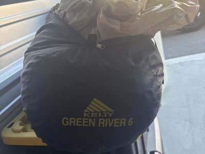 Kelly Green River 6 Person Tent
