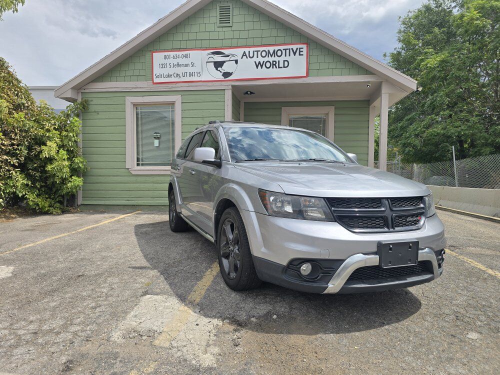 2018 Dodge Journey Crossroad