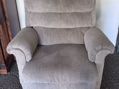 Lift Recliner