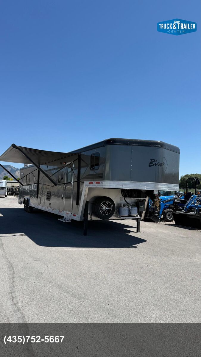 2025 Bison Toy Hauler 16' Garage