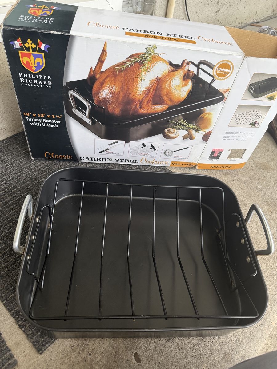 Philippe Richard Non-Stick Carbon Steel Turkey Roaster Pan with V-Rack 16" x 12"