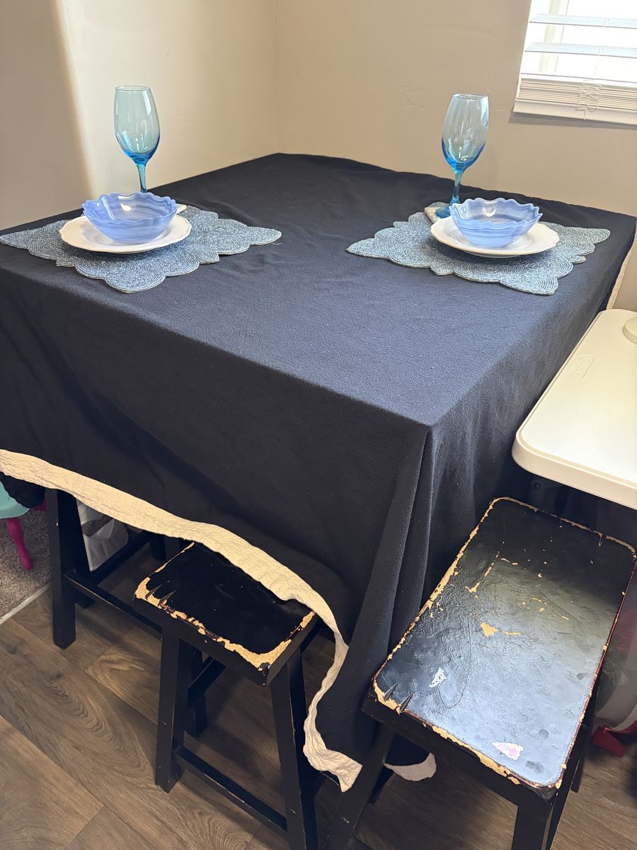 Dining room table bundle