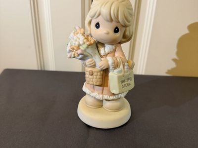 Precious Moments Figurine It's Time To Bless Your Own Day 2002