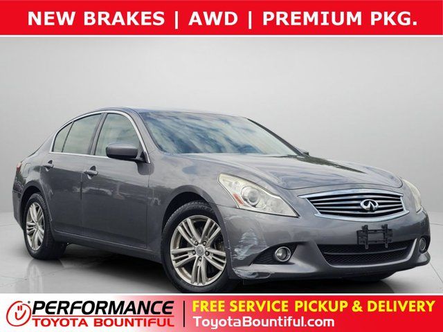 2013 Infiniti G37 x