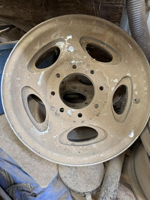 Factory Ford F250 Wheels