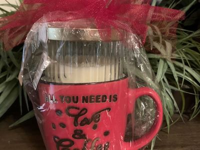 "New" Vanilla Candle And Coffee Mug