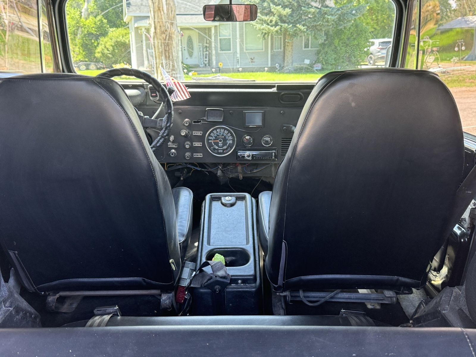 Main image 5