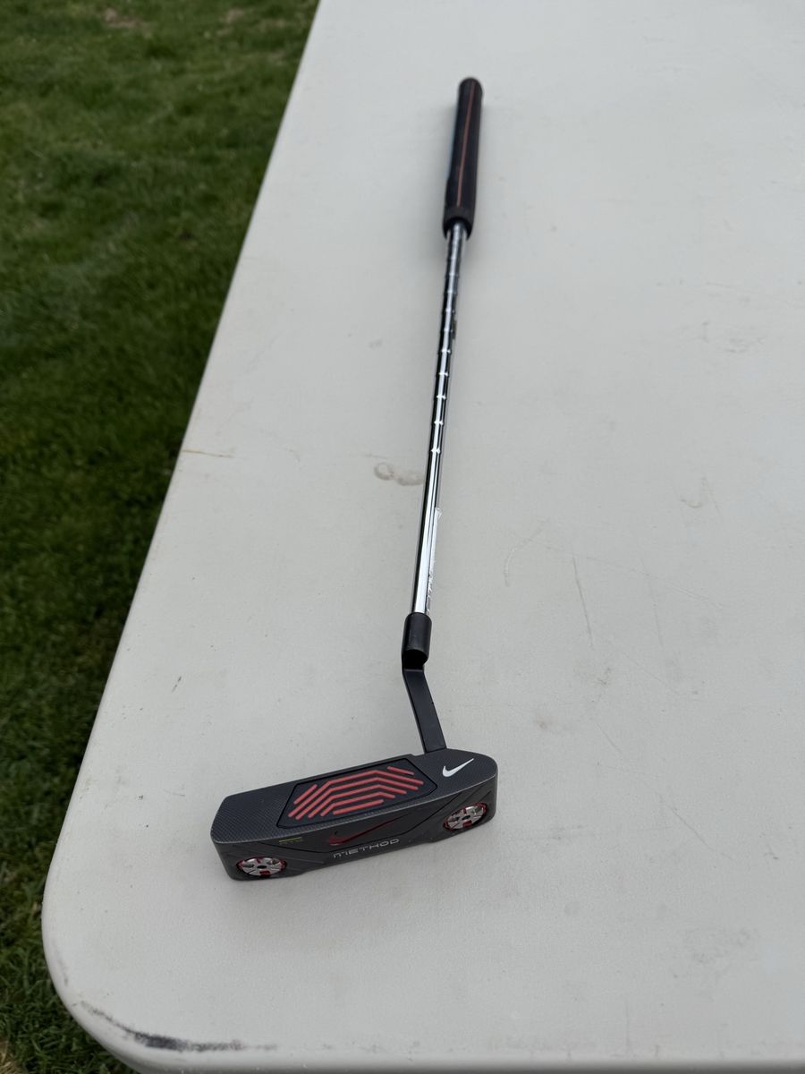 Nike putter