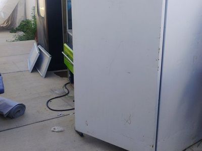 Commercial Beverage Display Cooler Refrigerator - Works, Needs Cleaning, White