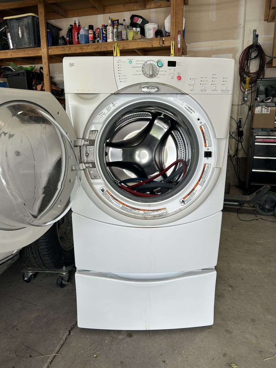 Whirlpool Duet Front load washing machine
