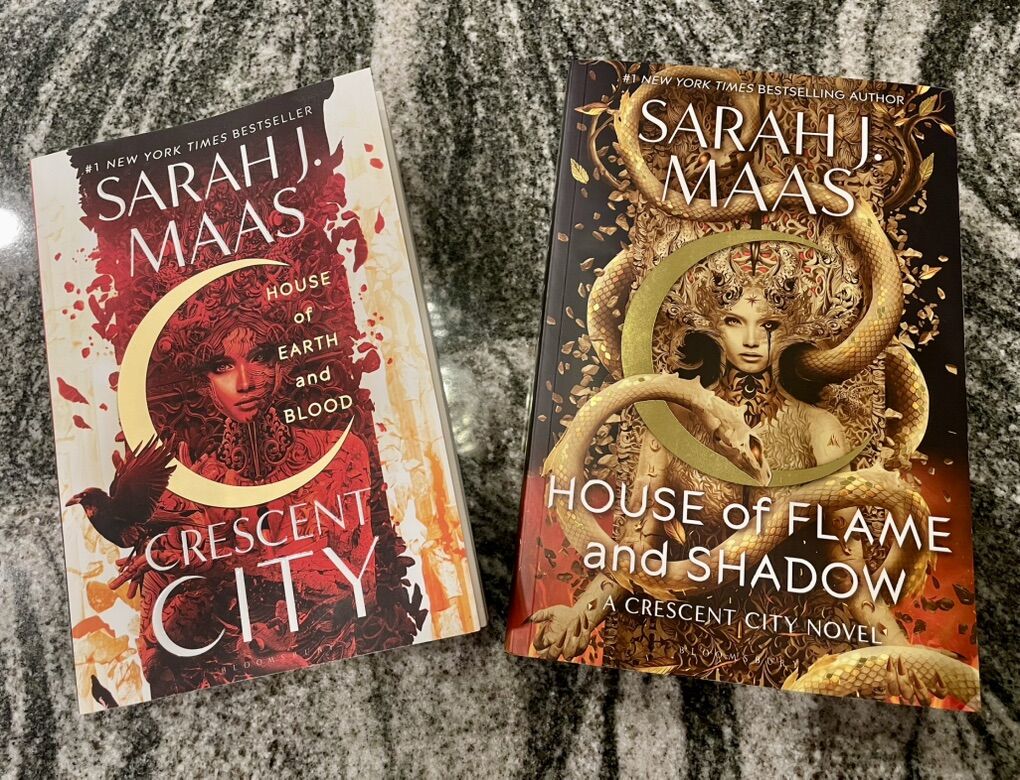 Sarah J Maas Crescent City Books 1 & 3