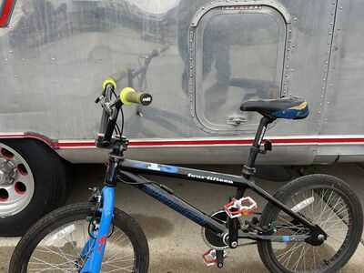 Soecialized 415 FSX BMX - Classic Early-2000s