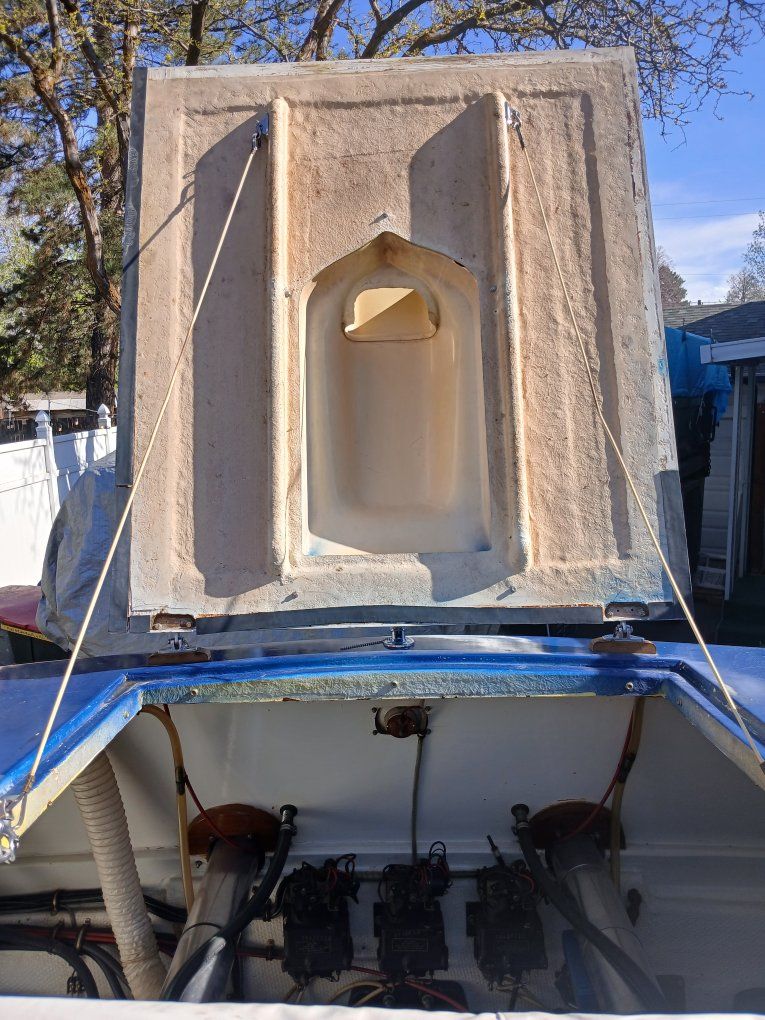 Main image 6