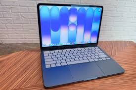 MacBook Neo Indigo - Like New