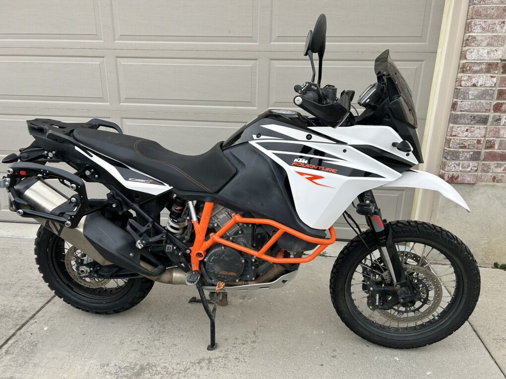 KTM 1090 ADV