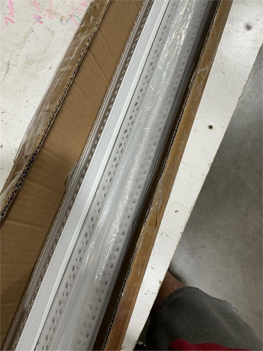 Main image 6