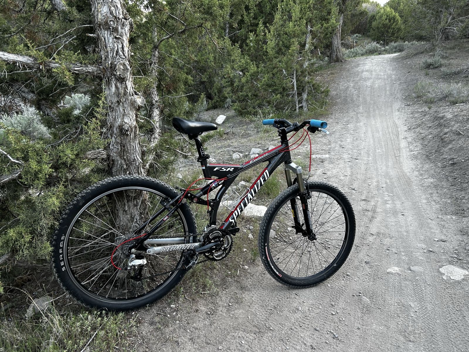 Specialized FSR Enduro Pro – Full Suspension MTB