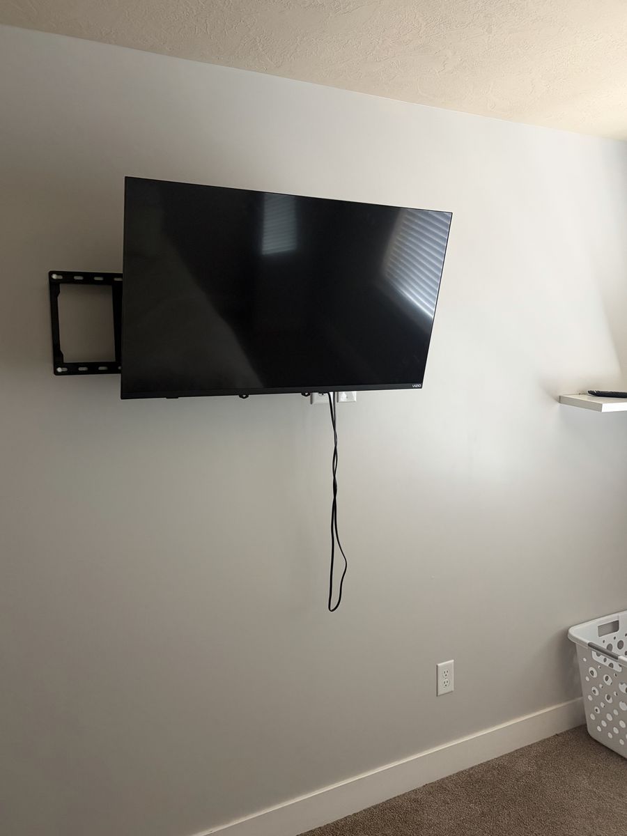 Bedroom for Women to Rent