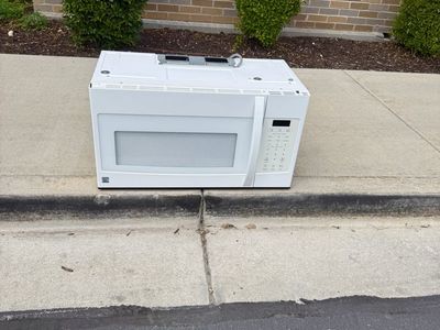 Kenmore Microwave over the range