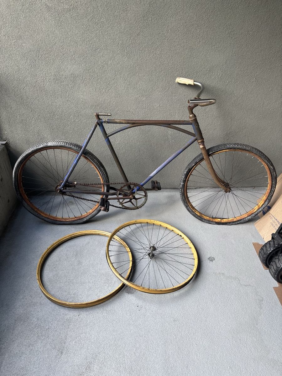 1900's Iver Johnson Truss Frame Bicycle