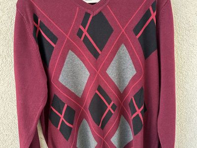 Men’s Alfani Argyle Sweater