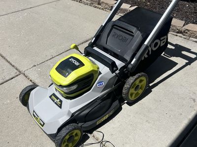 Ryobi 40V HP Brushless 20" Cordless self propelled Lawn Mower w/ Smart Trek