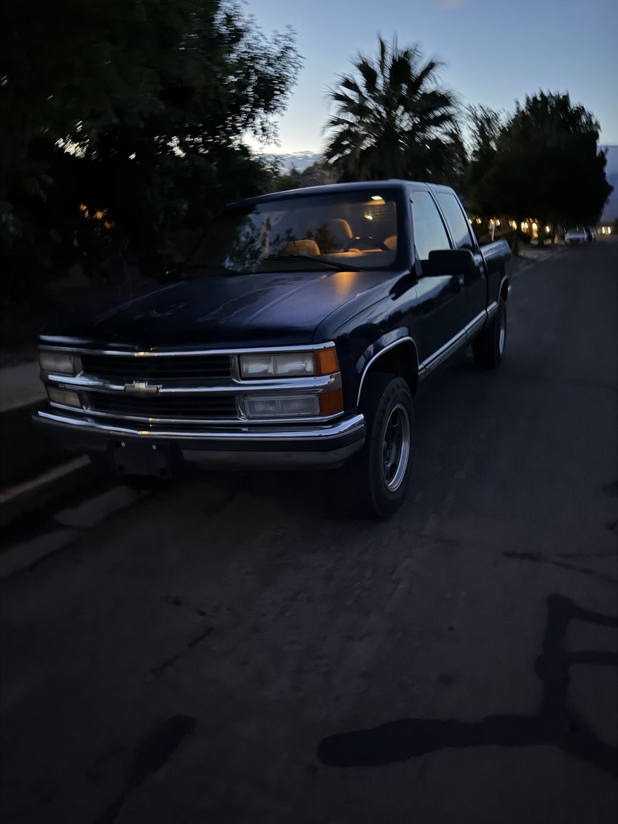 2000 Chevrolet C/K 2500 Series 