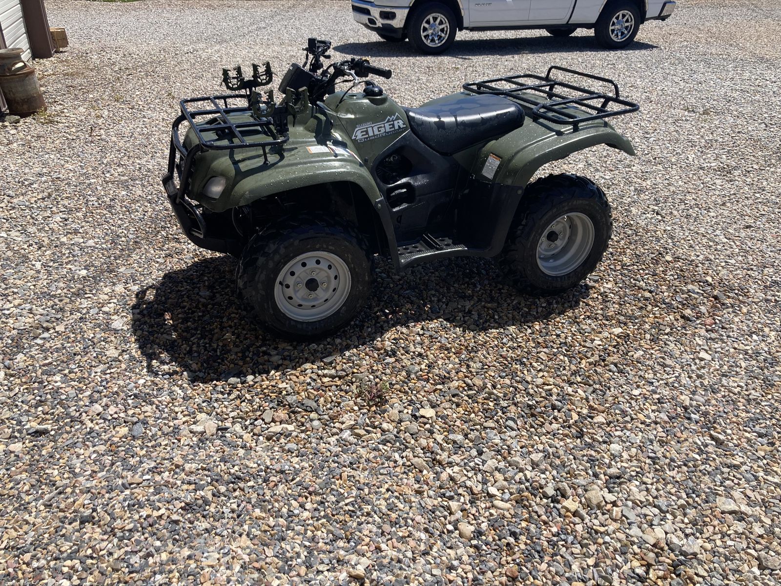 4 wheeler Suzuki Eiger