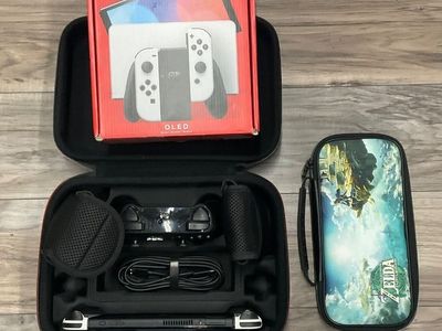 NINTENDO SWITCH OLED