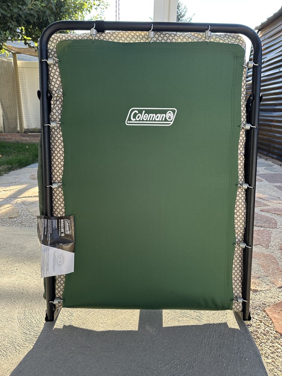 Foldable/portable Colensncamping cot with mat 