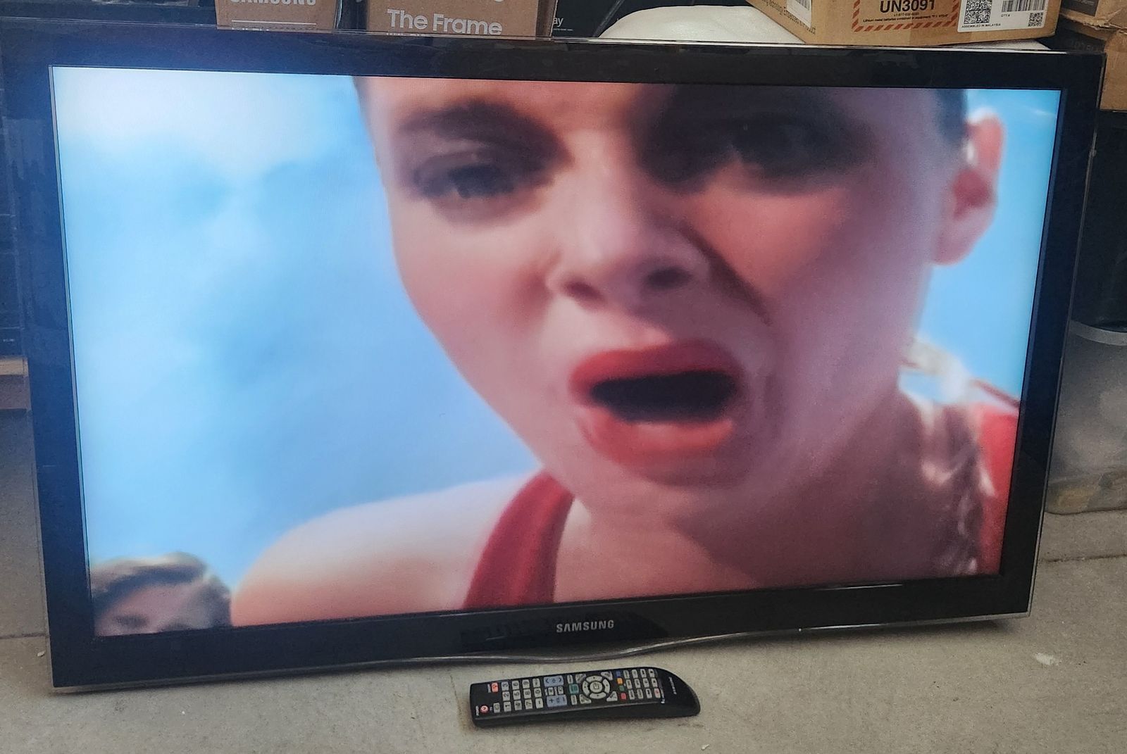 Samsung 46" LCD HDTV Model #LN46C650L1FXZA