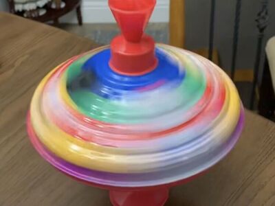 Vintage Classic Spinning Toy Top