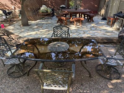 Outdoor Patio Dining Table