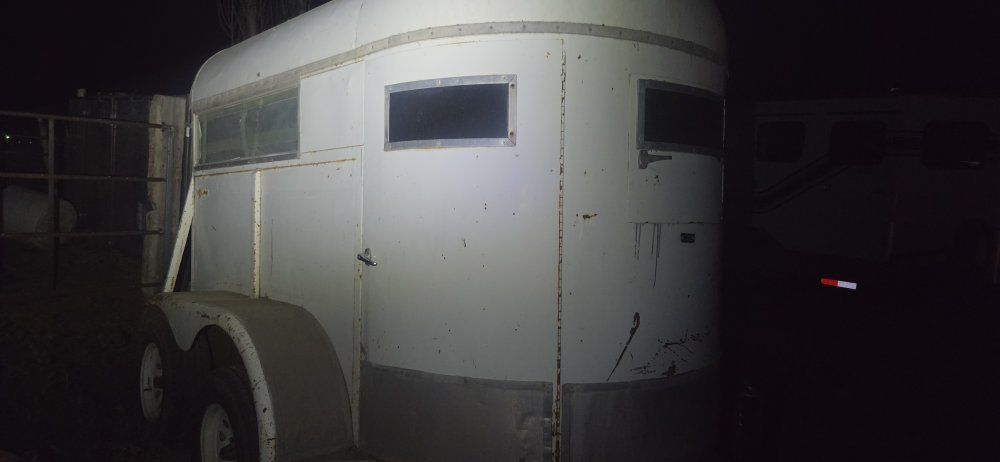 Main image 3
