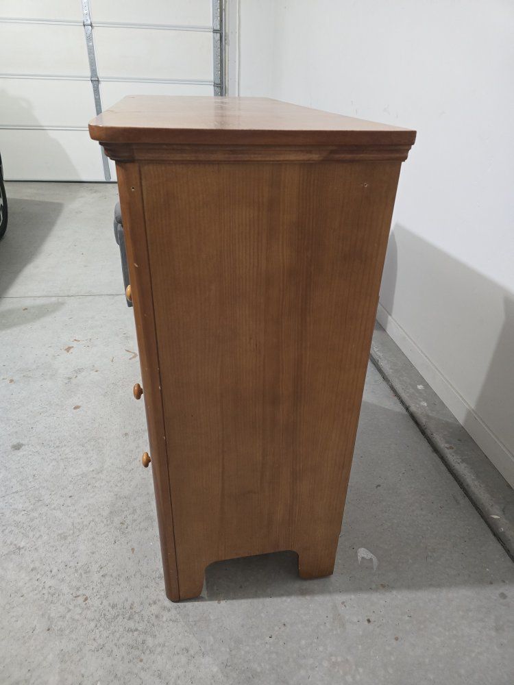 Main image 4