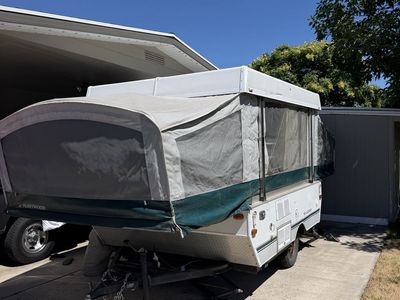 Fleetwood Pop-Up Camper Travel Trailer