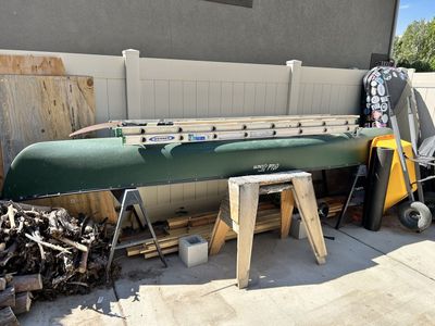 Old Town Saranac 14’6’ Canoe - Green - Includes Paddles, Life Jackets and tug.
