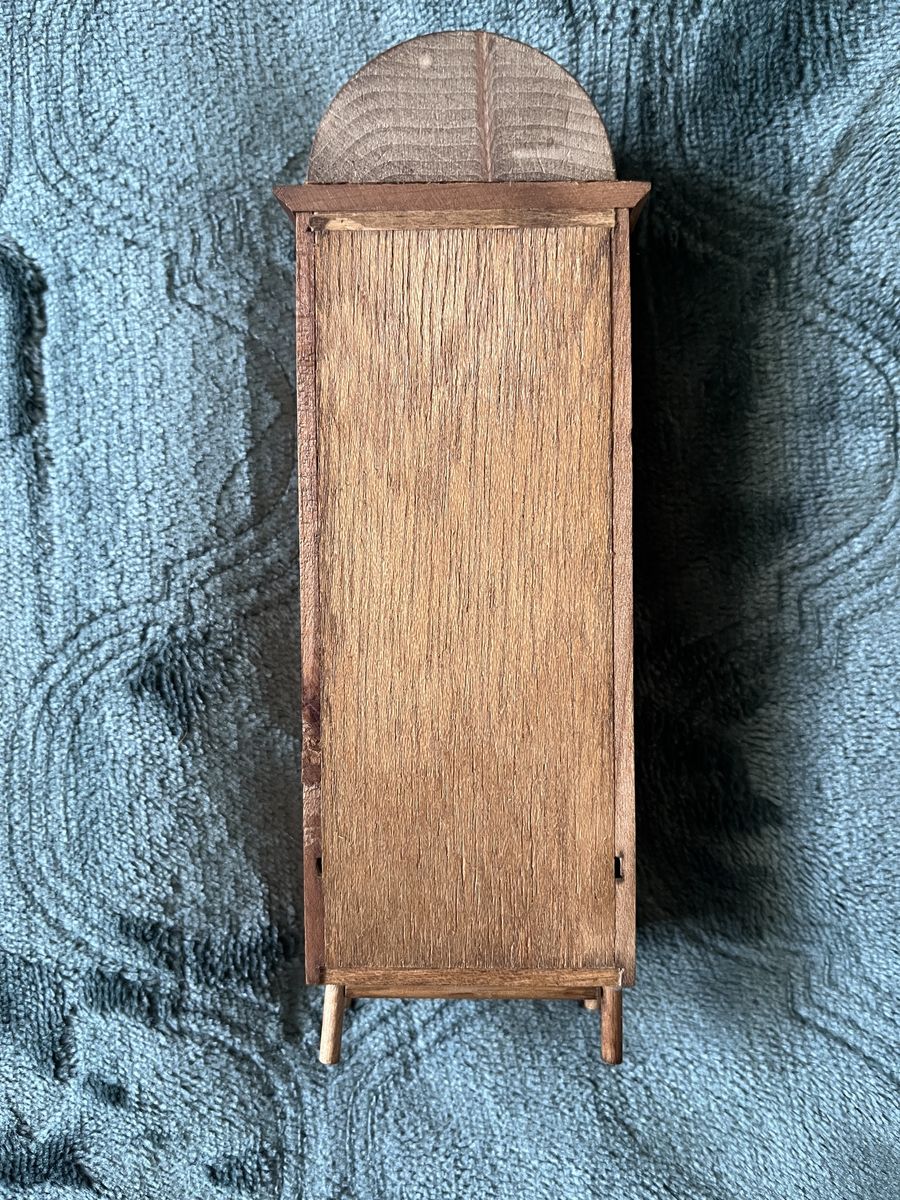 Main image 3