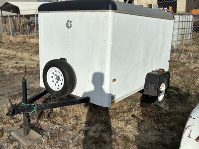 5'x8' Enclosed Utility Trailer