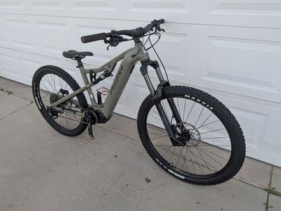 2022 Fezzari (Ari Bikes) Wire Peak Comp eMTB - Medium, with upgrades