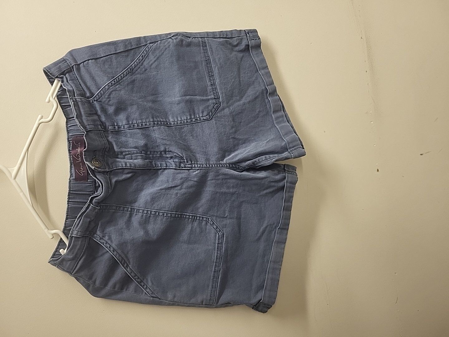 Ladies Shorts size Medium navy blue color Gloria V