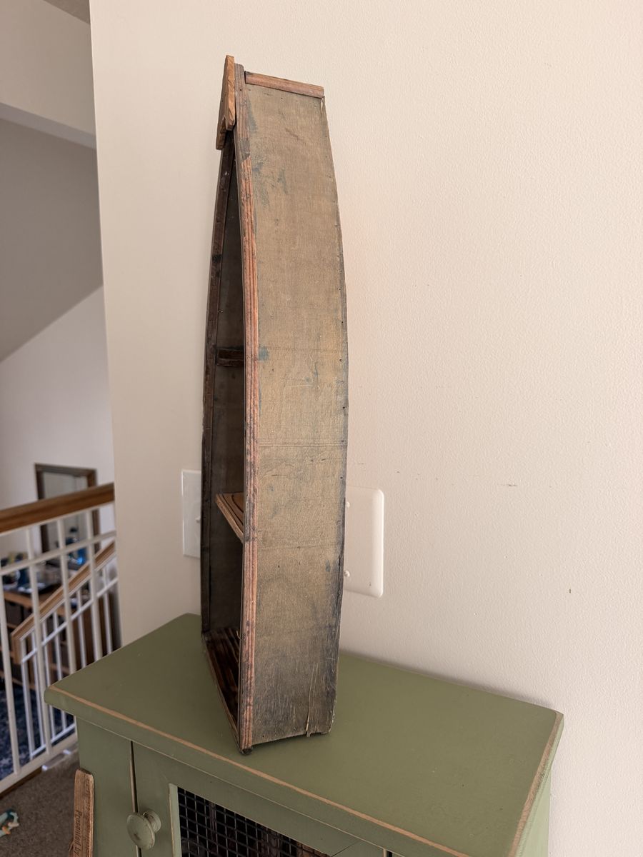 Main image 5