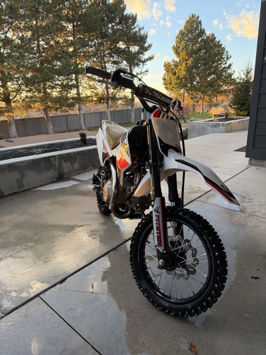 Pitster Pro XJR 125 Bike