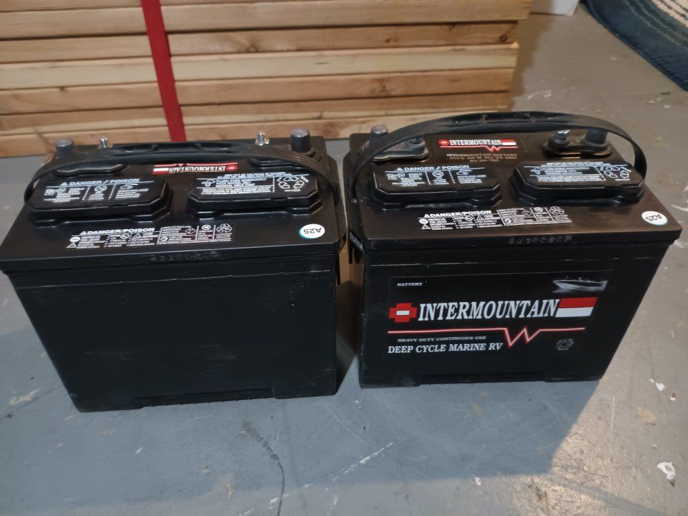 Deep cycle Batteries lead acid flooded pair