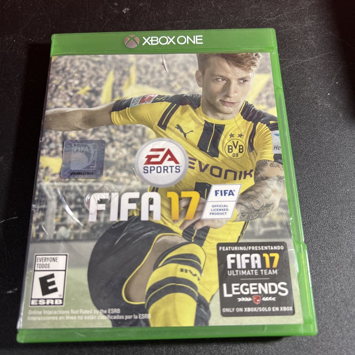 FIFA 17 for Xbox One - EA Sports Soccer Game - Complete with Case & Disc