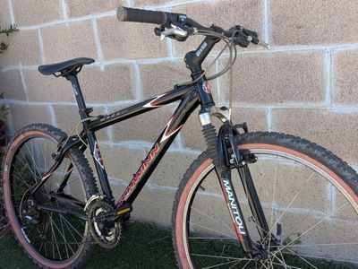 16" medium small Schwinn Mesa Ride Tuned 3x9 Deore