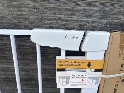 Cumbor Baby Gate With Extension - Never Used