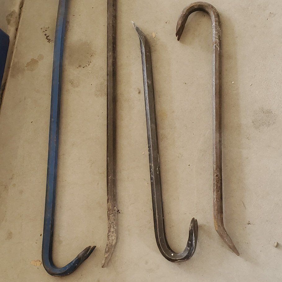 Wrecking Bars (crow bars)
