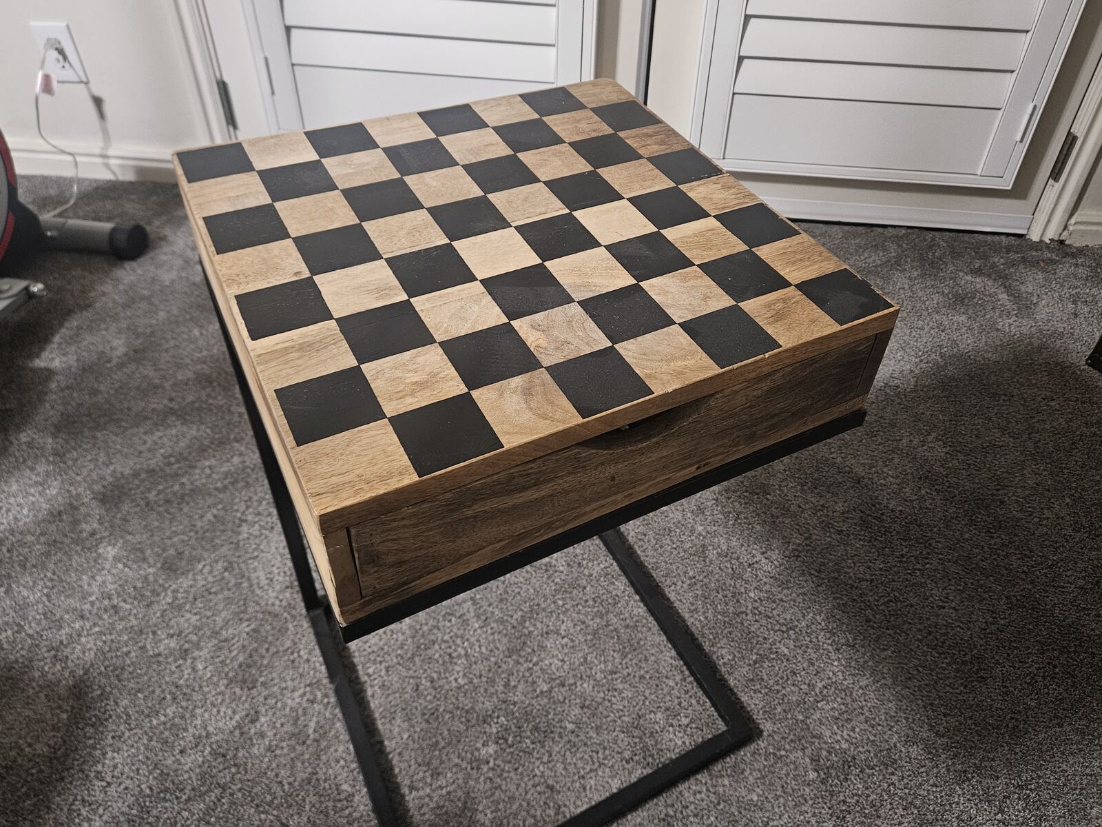 Chess/Checkers Table