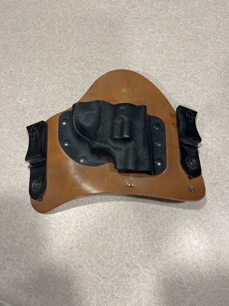 Ruger LCR Holster